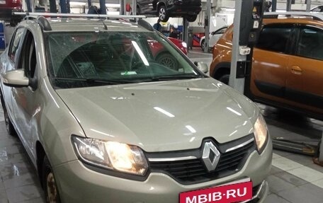 Renault Logan II, 2014 год, 770 000 рублей, 2 фотография