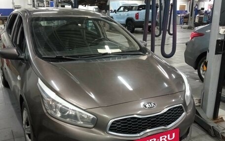 KIA cee'd III, 2012 год, 850 000 рублей, 2 фотография