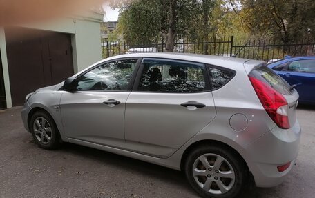 Hyundai Solaris II рестайлинг, 2012 год, 927 000 рублей, 5 фотография