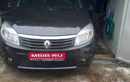 Renault Sandero I, 2013 год, 850 000 рублей, 6 фотография