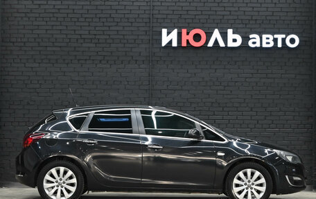 Opel Astra J, 2013 год, 820 000 рублей, 8 фотография