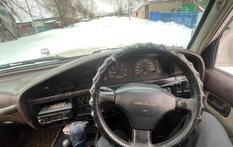 Toyota Land Cruiser 80 рестайлинг, 1994 год, 1 150 000 рублей, 10 фотография