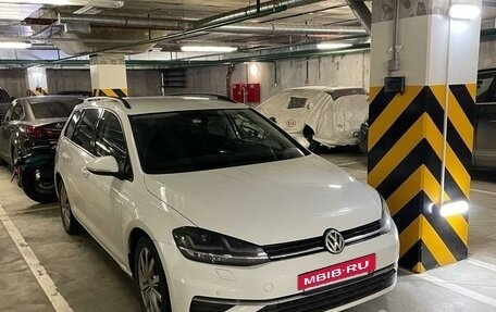 Volkswagen Golf VII, 2019 год, 1 890 000 рублей, 3 фотография