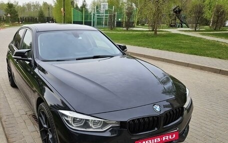 BMW 3 серия, 2018 год, 2 270 000 рублей, 4 фотография