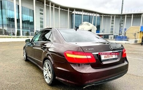 Mercedes-Benz E-Класс, 2009 год, 1 770 000 рублей, 2 фотография