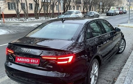 Audi A4, 2017 год, 2 850 000 рублей, 3 фотография