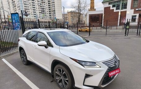 Lexus RX IV рестайлинг, 2018 год, 4 600 000 рублей, 7 фотография