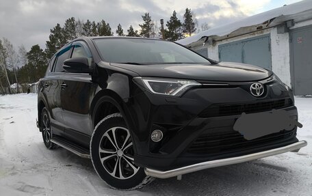 Toyota RAV4, 2016 год, 2 499 000 рублей, 3 фотография