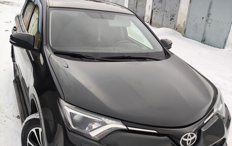 Toyota RAV4, 2016 год, 2 499 000 рублей, 14 фотография