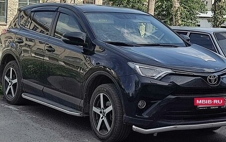 Toyota RAV4, 2016 год, 2 499 000 рублей, 21 фотография