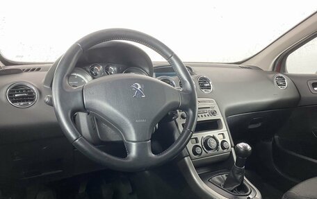 Peugeot 308 II, 2011 год, 490 000 рублей, 14 фотография