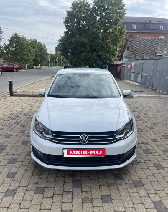 Volkswagen Polo, 2018 год, 1 280 000 рублей, 2 фотография
