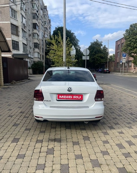 Volkswagen Polo, 2018 год, 1 280 000 рублей, 7 фотография