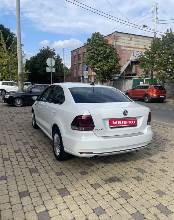 Volkswagen Polo, 2018 год, 1 280 000 рублей, 6 фотография