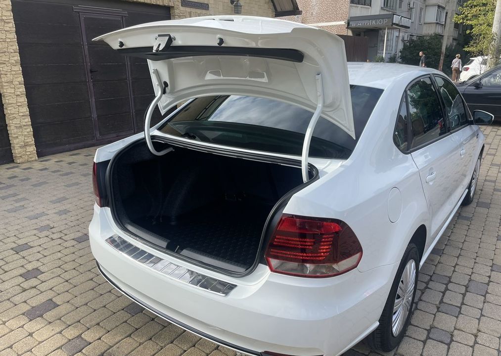 Volkswagen Polo, 2018 год, 1 280 000 рублей, 21 фотография