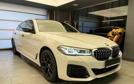 BMW 5 серия, 2023 год, 7 300 000 рублей, 3 фотография