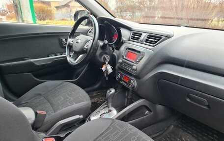 KIA Rio III рестайлинг, 2013 год, 930 000 рублей, 8 фотография