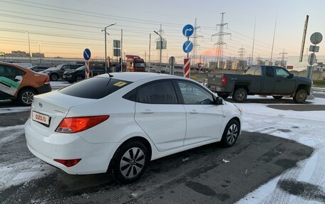 Hyundai Solaris II рестайлинг, 2015 год, 1 200 000 рублей, 4 фотография