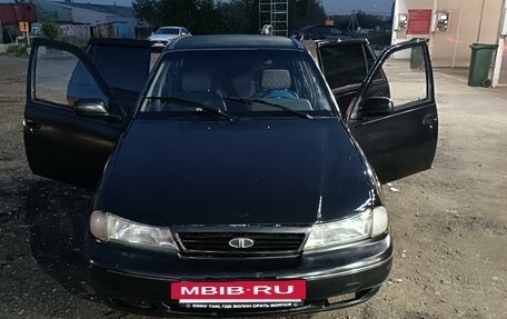 Daewoo Nexia I рестайлинг, 1997 год, 130 000 рублей, 4 фотография