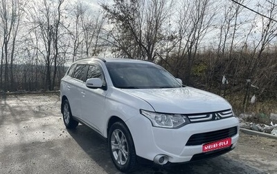 Mitsubishi Outlander III рестайлинг 3, 2013 год, 1 700 000 рублей, 1 фотография