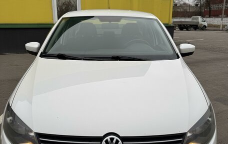 Volkswagen Polo VI (EU Market), 2012 год, 1 100 000 рублей, 1 фотография