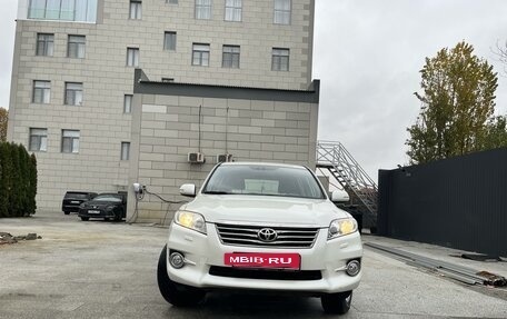 Toyota RAV4, 2010 год, 1 720 000 рублей, 2 фотография