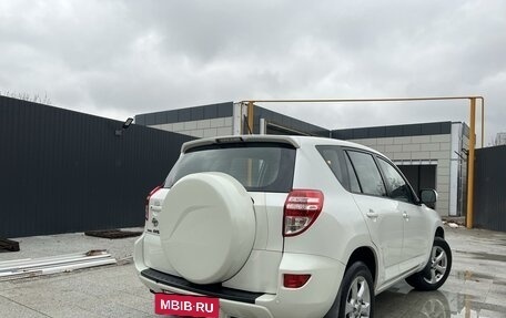 Toyota RAV4, 2010 год, 1 720 000 рублей, 4 фотография