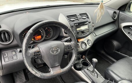 Toyota RAV4, 2010 год, 1 720 000 рублей, 13 фотография