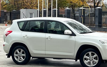 Toyota RAV4, 2010 год, 1 720 000 рублей, 18 фотография