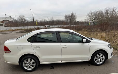 Volkswagen Polo VI (EU Market), 2012 год, 1 100 000 рублей, 2 фотография