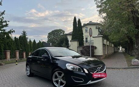 Volvo S60 III, 2013 год, 1 555 000 рублей, 4 фотография