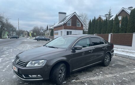 Volkswagen Passat B7, 2012 год, 1 290 000 рублей, 3 фотография