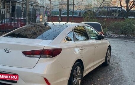 Hyundai Sonata VII, 2017 год, 1 350 000 рублей, 2 фотография