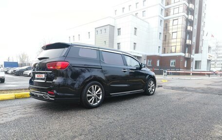 KIA Carnival III, 2019 год, 3 550 000 рублей, 17 фотография