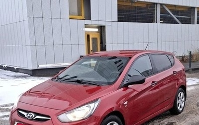 Hyundai Solaris II рестайлинг, 2013 год, 890 000 рублей, 1 фотография