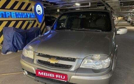 Chevrolet Niva I рестайлинг, 2010 год, 380 000 рублей, 2 фотография