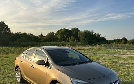 Opel Astra H, 2013 год, 880 000 рублей, 1 фотография