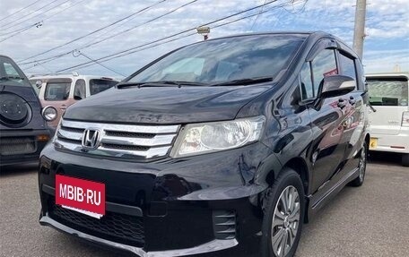 Honda Freed I, 2015 год, 875 000 рублей, 3 фотография