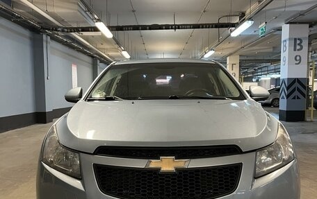 Chevrolet Cruze II, 2011 год, 750 000 рублей, 5 фотография