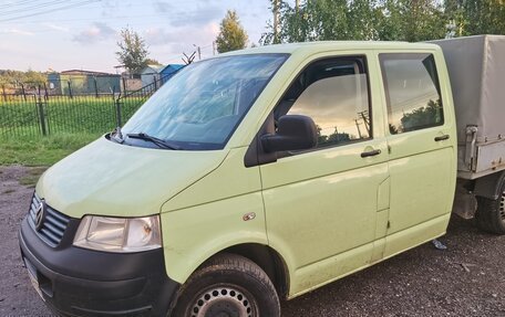 Volkswagen Transporter T5 рестайлинг, 2008 год, 1 730 000 рублей, 3 фотография