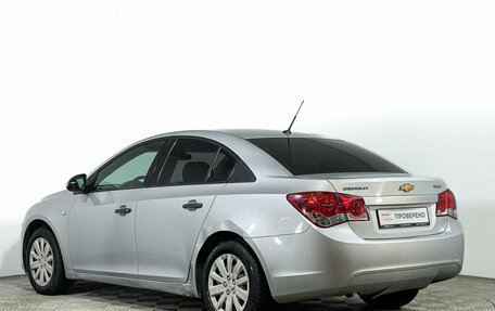 Chevrolet Cruze II, 2010 год, 650 000 рублей, 7 фотография