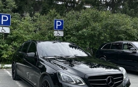 Mercedes-Benz E-Класс, 2013 год, 1 500 000 рублей, 7 фотография