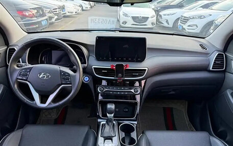 Hyundai Tucson III, 2020 год, 1 700 000 рублей, 7 фотография