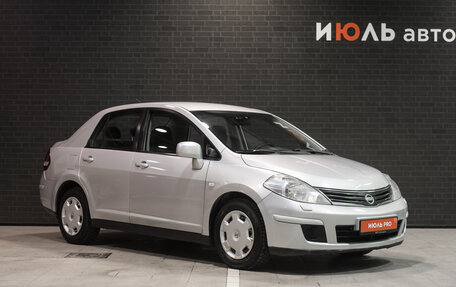 Nissan Tiida, 2010 год, 845 000 рублей, 3 фотография