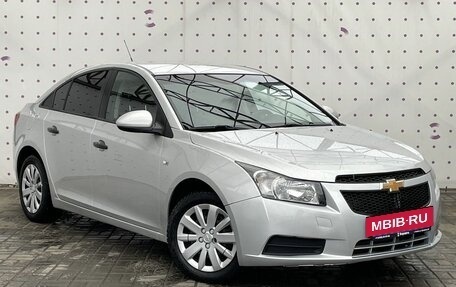 Chevrolet Cruze II, 2011 год, 970 000 рублей, 2 фотография