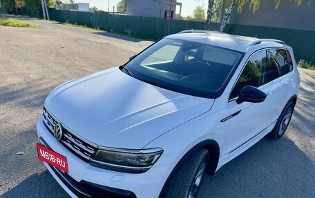 Volkswagen Tiguan II, 2019 год, 3 538 000 рублей, 4 фотография