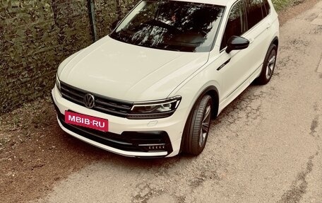 Volkswagen Tiguan II, 2019 год, 3 538 000 рублей, 6 фотография