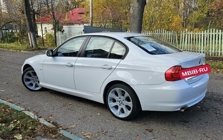 BMW 3 серия, 2011 год, 1 390 000 рублей, 4 фотография