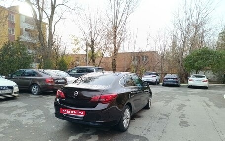 Opel Astra J, 2013 год, 1 230 000 рублей, 10 фотография