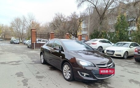 Opel Astra J, 2013 год, 1 230 000 рублей, 15 фотография